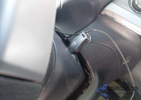 2014 Nissan Sentra S z USA, uszkodzony, nr VIN 3N1AB7AP1EL679082